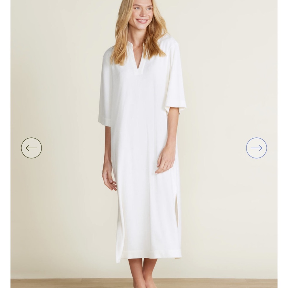 Barefoot dreams Cozy Terry Placket Caftan - Picture 2 of 5